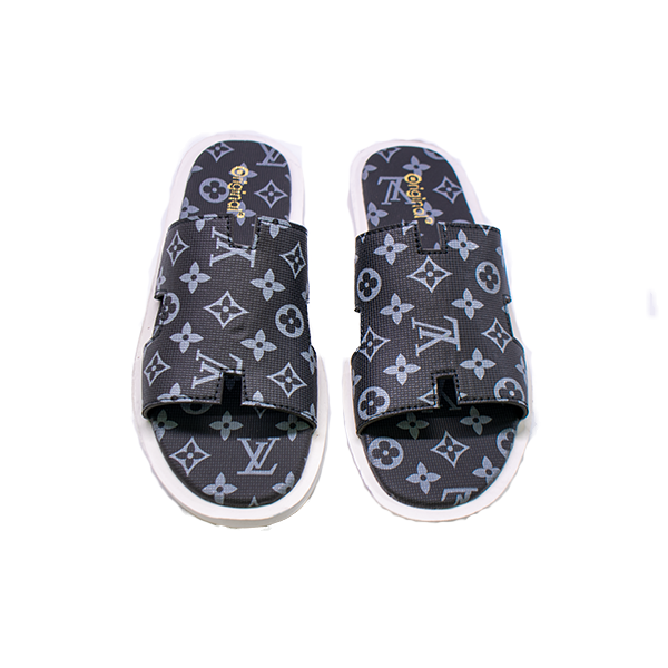 210137 - Men’s Designer-Inspired Slip-On Slippers