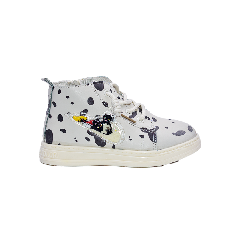 MB-66-GIRLS SEAKERS