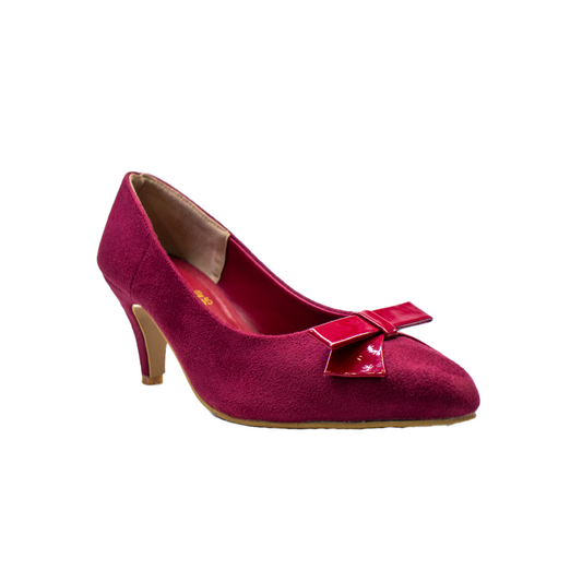 8305 - Women’s Elegant Court Shoes