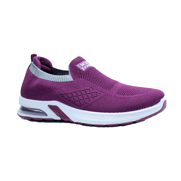 AE-0015-Women’s Slip-On Sports Shoe with Cushioned Sole